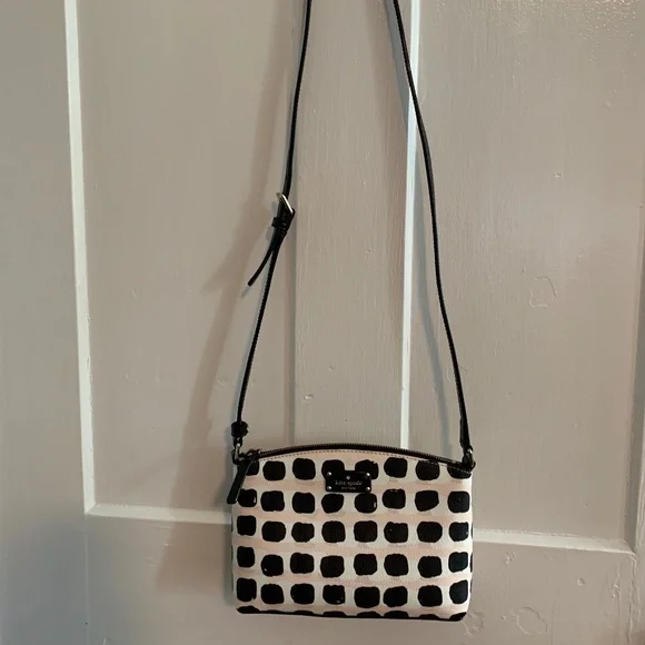 kate spade crossbody bag - Picture 2 of 8